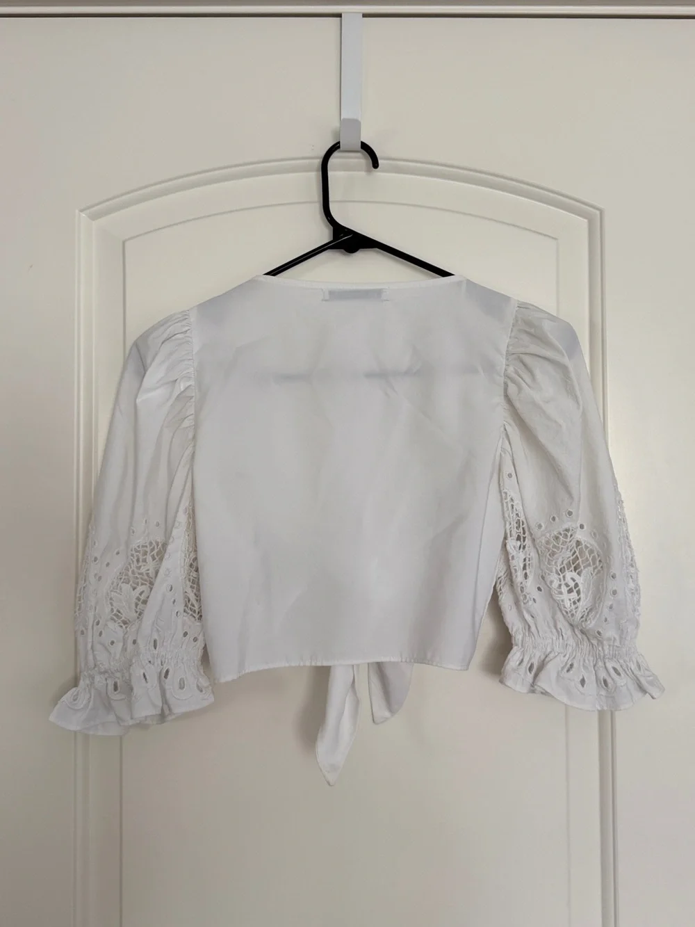 Zara White Eyelet Puff-Sleeve Tie-Front Blouse